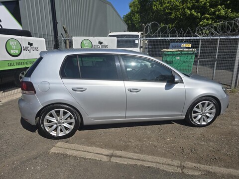 Volkswagen Golf GT TSI DSG 4
