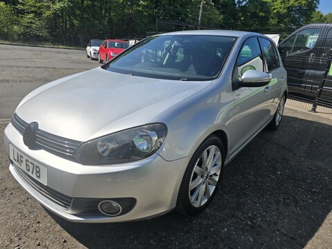 Volkswagen Golf GT TSI DSG 10