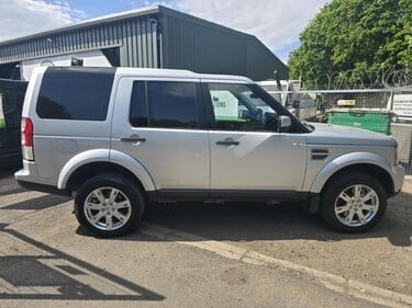Land Rover Discovery 4 TDV6 GS 3