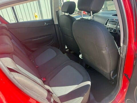 Hyundai i20 ACTIVE 8