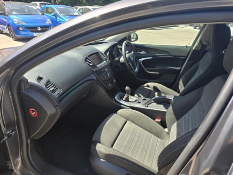 Vauxhall Insignia SRI NAV CDTI 7