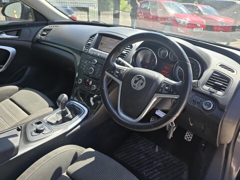Vauxhall Insignia SRI NAV CDTI 12