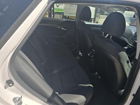 Hyundai i40 CRDI STYLE BLUE DRIVE 10