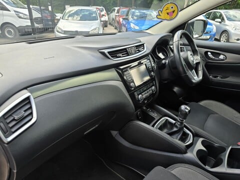 Nissan Qashqai N-CONNECTA DIG-T 11