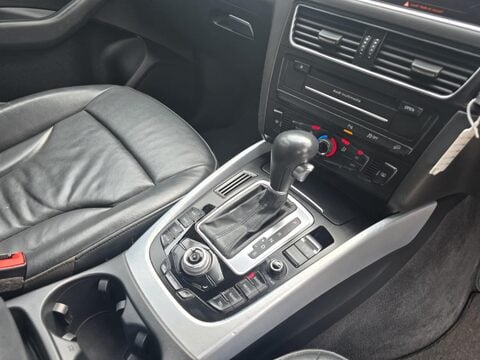 Audi Q5 TDI QUATTRO SE 2