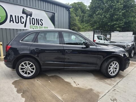 Audi Q5 TDI QUATTRO SE 6
