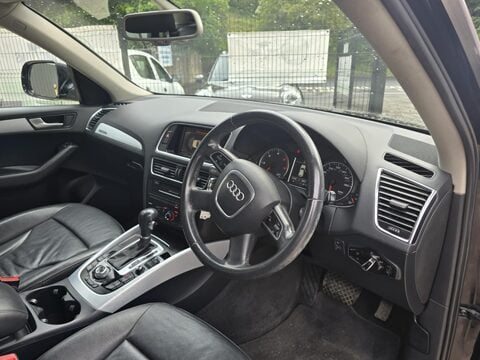 Audi Q5 TDI QUATTRO SE 8