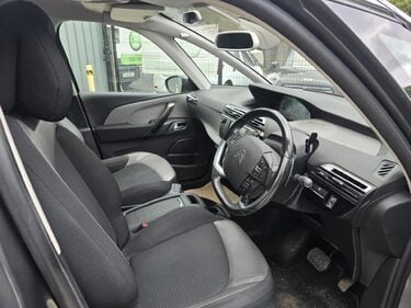 Citroen C4 Picasso E-HDI EXCLUSIVE PLUS ETG6 4