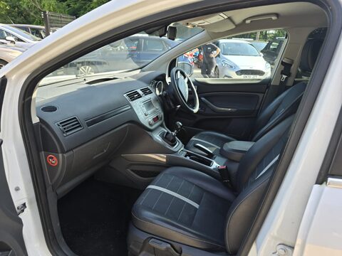 Ford Kuga TITANIUM TDCI 2WD 8