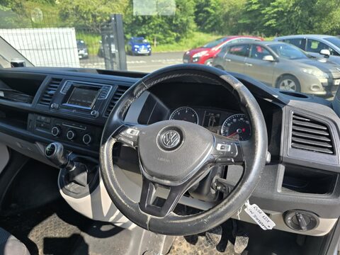 Volkswagen Transporter T28 TDI P/V HIGHLINE BMT 7