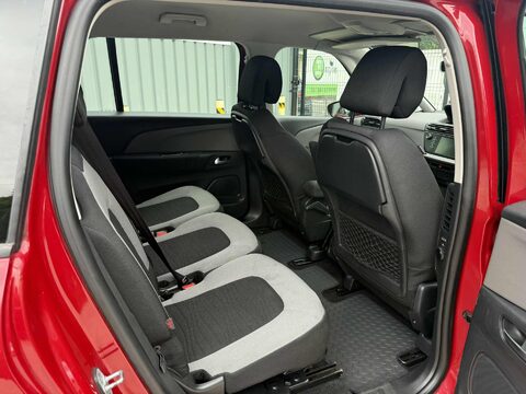 Citroen C4 Grand Picasso BLUEHDI VTR PLUS 12