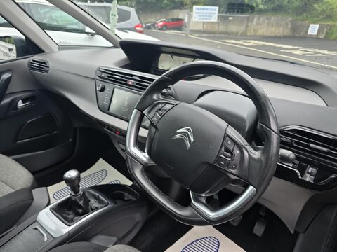 Citroen C4 Picasso BLUEHDI SELECTION 8