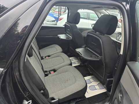 Citroen C4 Picasso BLUEHDI SELECTION 12
