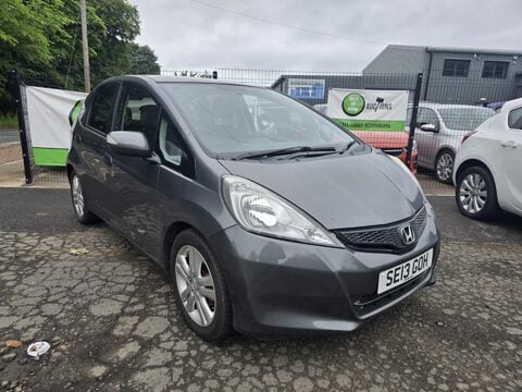 Honda Jazz I-VTEC ES PLUS 1