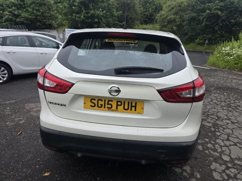 Nissan Qashqai ACENTA DIG-T SMART VISION 5
