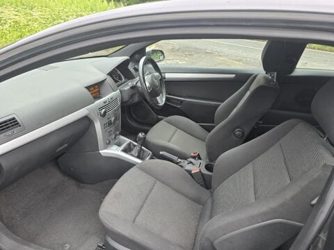 Vauxhall Astra SRI XP 9