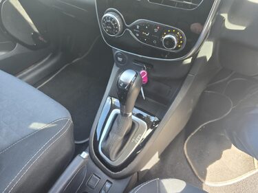 Renault Clio DYNAMIQUE S NAV DCI 4
