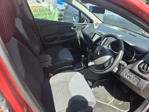 Renault Clio DYNAMIQUE S NAV DCI 8