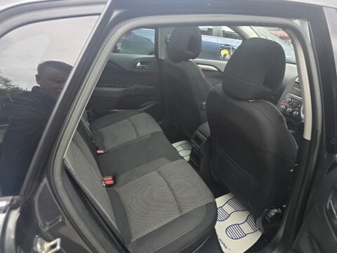 Citroen C4 E-HDI AIRDREAM SELECTION 3