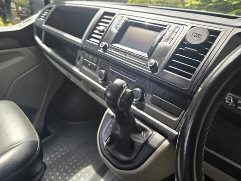 Volkswagen Transporter T30 TDI P/V TRENDLINE BMT CAMPERVAN 4 BIRTH AUTO LWB 8