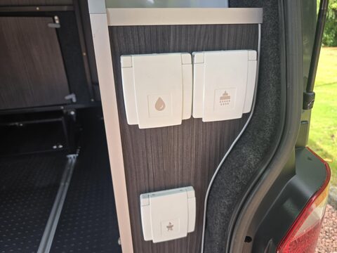 Volkswagen Transporter T30 TDI P/V TRENDLINE BMT CAMPERVAN 4 BIRTH AUTO LWB 34