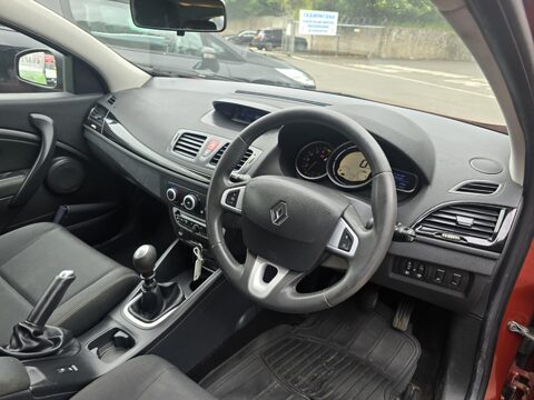 Renault Megane I-MUSIC VVT 4