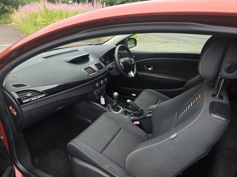Renault Megane I-MUSIC VVT 6