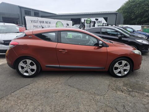 Renault Megane I-MUSIC VVT 7