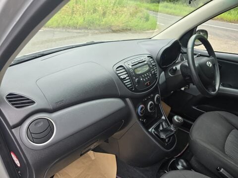 Hyundai i10 ACTIVE 12