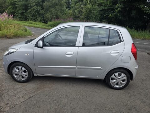 Hyundai i10 ACTIVE 8