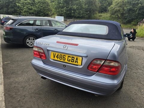 Mercedes-Benz CLK CLK320 AVANTGARDE 2