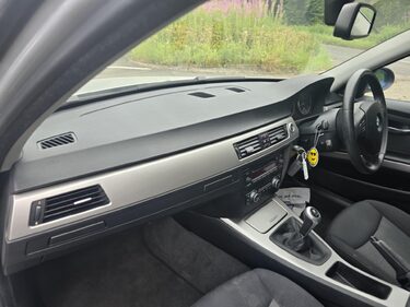 BMW 3 Series 318I SE 2