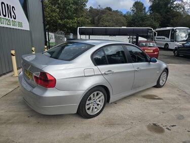 BMW 3 Series 318I SE 3
