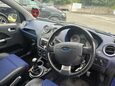 Ford Fiesta ST 16V 10