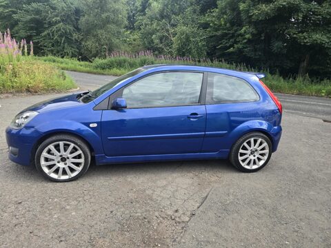 Ford Fiesta ST 16V 2