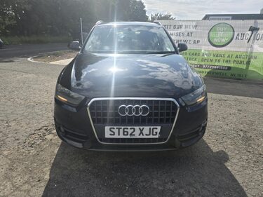 Audi Q3 TDI SE 1