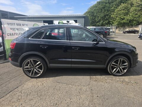 Audi Q3 TDI SE 4