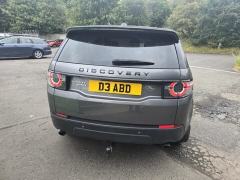 Land Rover Discovery Sport TD4 HSE BLACK 6