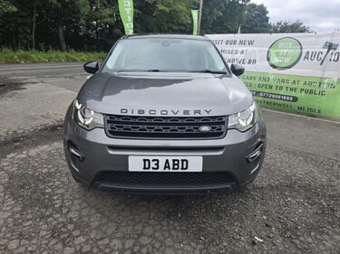 Land Rover Discovery Sport TD4 HSE BLACK 4