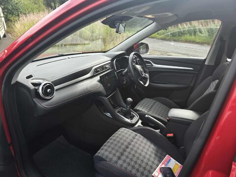 MG ZS EXCITE VTI-TECH 9