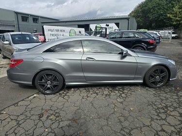 Mercedes-Benz E Class E350 CDI BLUEEFFICIENCY AVANTGARDE ED125 2