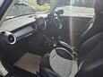 Mini Hatch COOPER 8