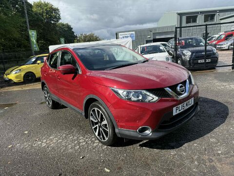 Nissan Qashqai TEKNA DIG-T 1