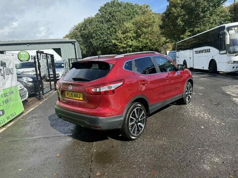 Nissan Qashqai TEKNA DIG-T 5