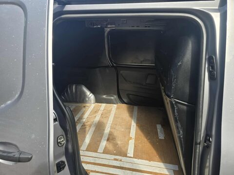 Vauxhall Combo L2H1 2300 EDITION S/S 11