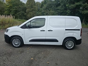 Citroen Berlingo 650 ENTERPRISE M BLUEHDI S/S 3