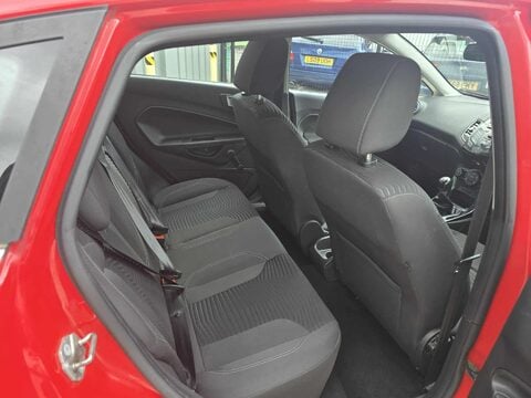Ford Fiesta ZETEC TDCI 11