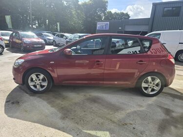Kia Ceed 2 1