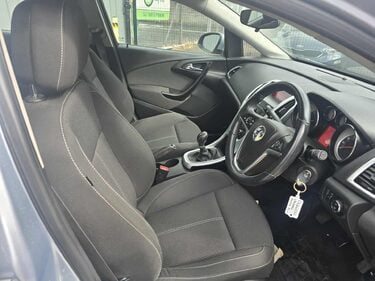 Vauxhall Astra SRI CDTI 4
