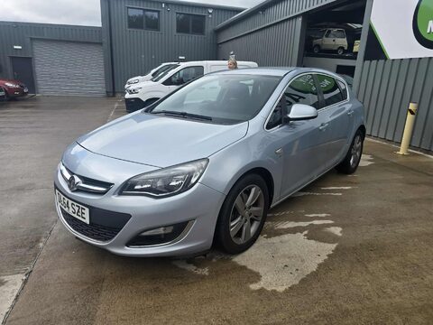 Vauxhall Astra SRI CDTI 12